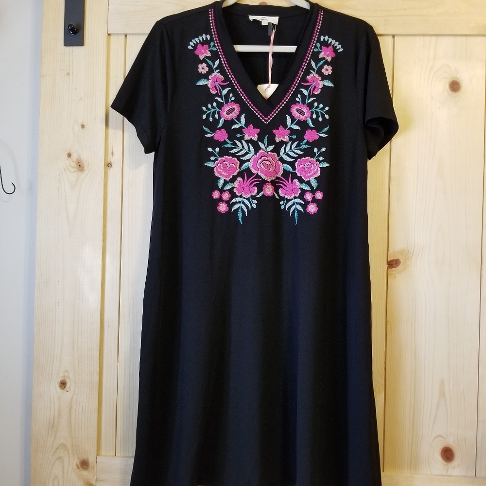 Anthropologie Entro Embroidered Shift Dress NWT